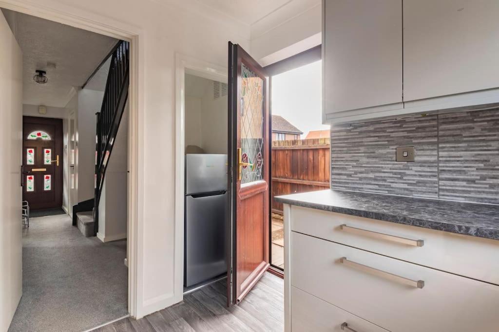 Apartamento House On Cul De Sac Lakenheath Exterior foto