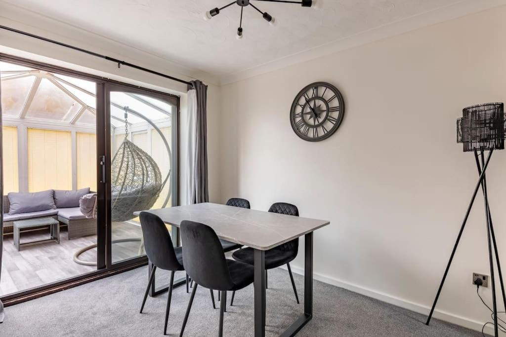 Apartamento House On Cul De Sac Lakenheath Exterior foto