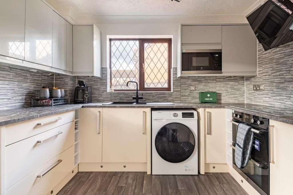 Apartamento House On Cul De Sac Lakenheath Exterior foto